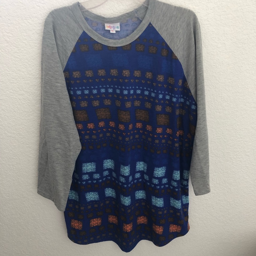 Lularoe Randy baseball tshirt
